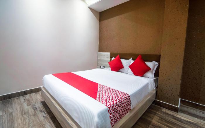 Hotel Apollo                                                                               
