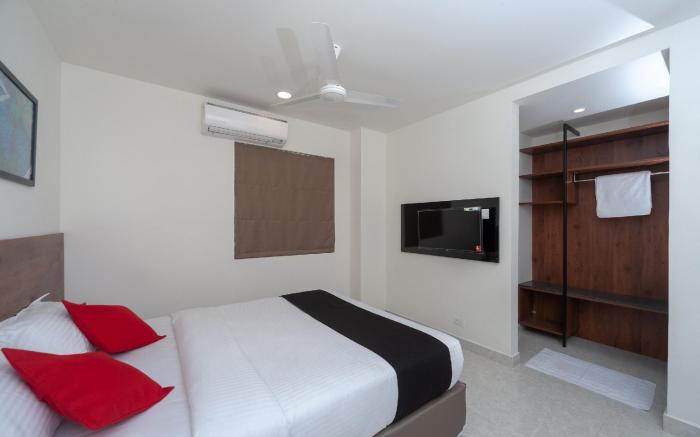 Capital O 18266 Hotel Arunaa Inn