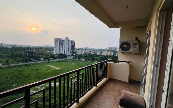 Vrindavan sector 17 Lucknow nearPgi& Medanta