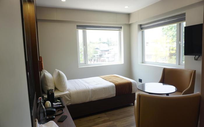 Classik Fort Inn & Suites