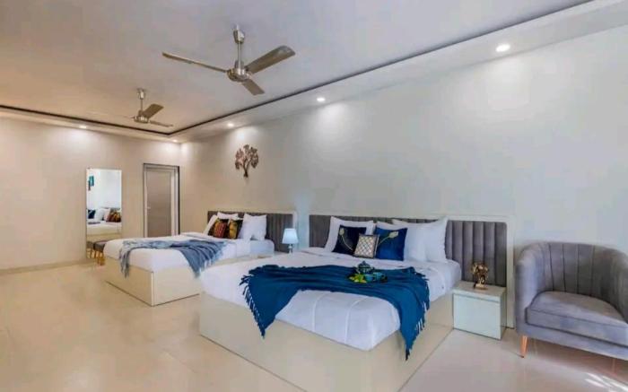 Private Farm house in Gurgaon 