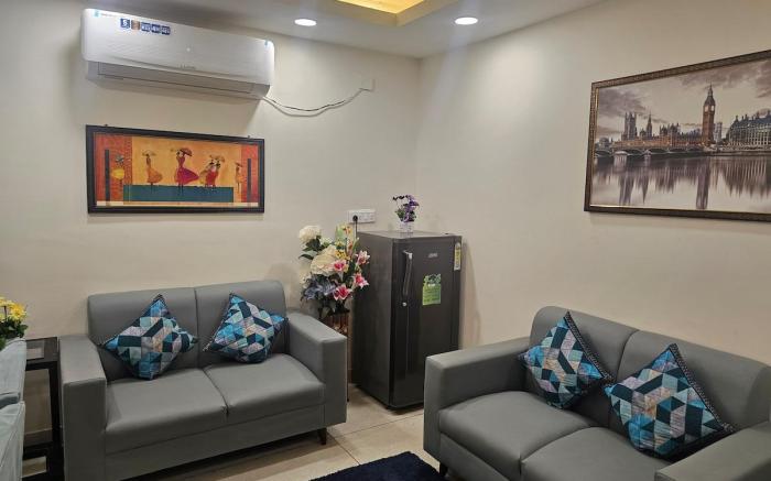 Ultra Luxury 1bhk Flat 1011 by Bliss Stay