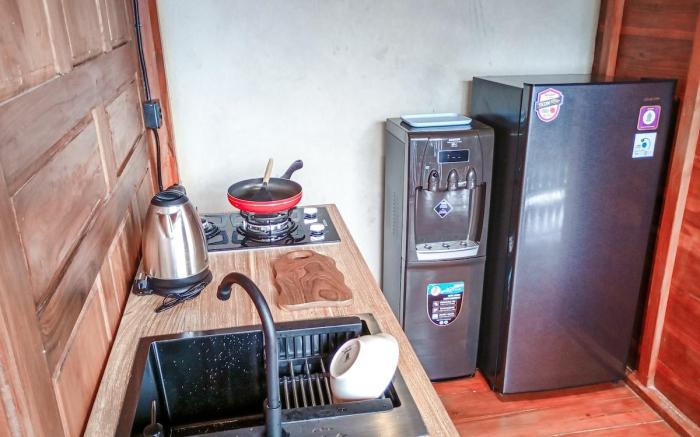 New Open Romantic Free Floating Breakfast 2
