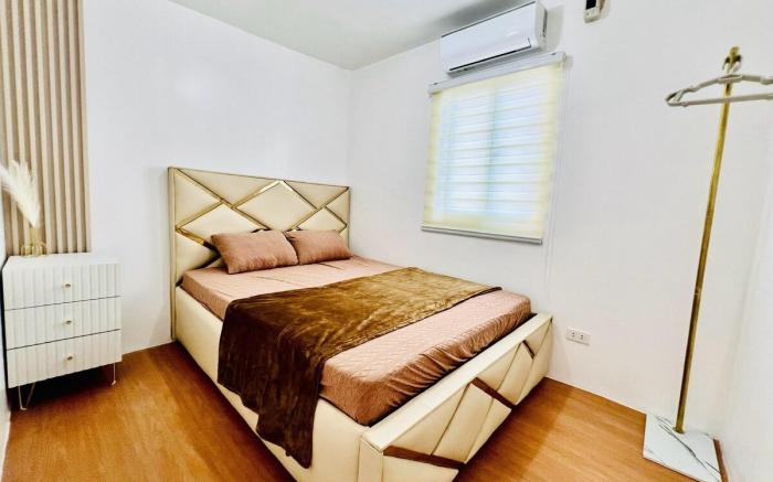 JOELY’s Rest and Stay 1 WIFI TV NTFLX & 2 AC rooms