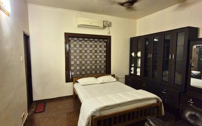 1 Bedroom studio with Hall