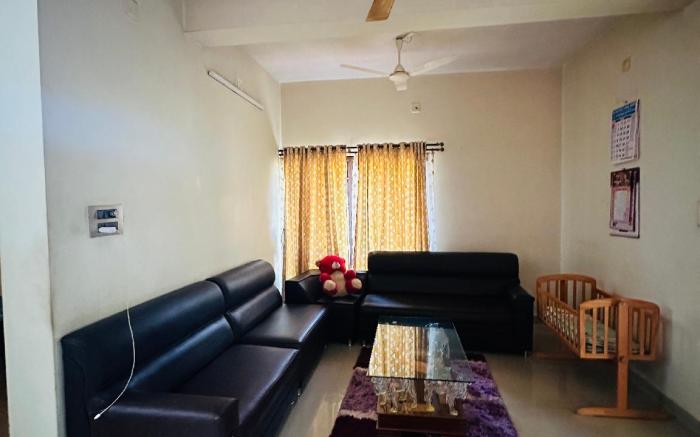SKS HOMESTAY PREMIUM 2 BHK AC