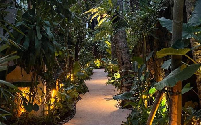 Jungle Flower Villas