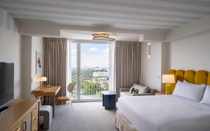 Renaissance Orlando Resort – Disney Springs® Area