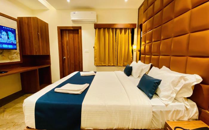The Velar Hotel, Vijay Nagar