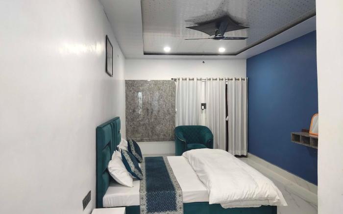 Super Hotel O Saraswati Palace