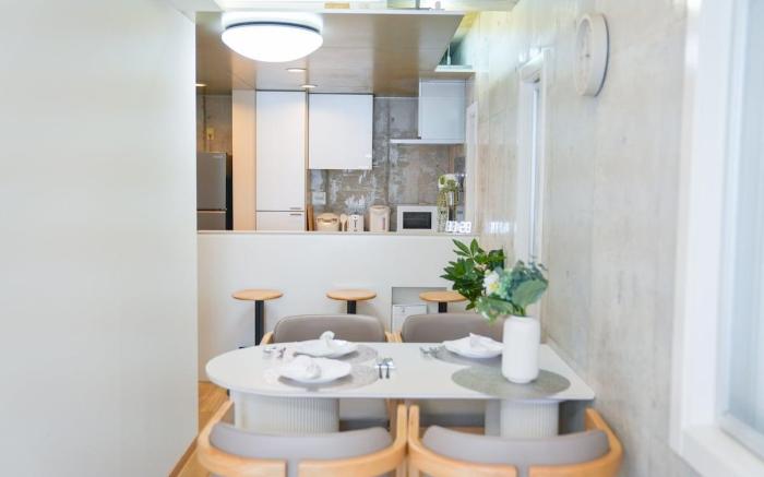 Ueno/Akihabara 8min/4 floors detached house/4 LDK