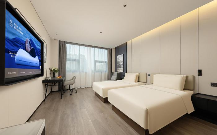 Atour Hotel Chengdu Wenjiang Fengxi River Metro Station