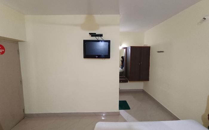 VISHNU RESIDENCY