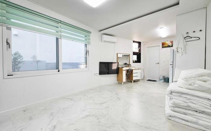 Uljin Jeongdam-eun House Ocean View Pension