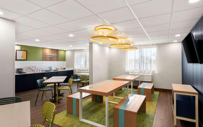 Spark by Hilton Norfolk