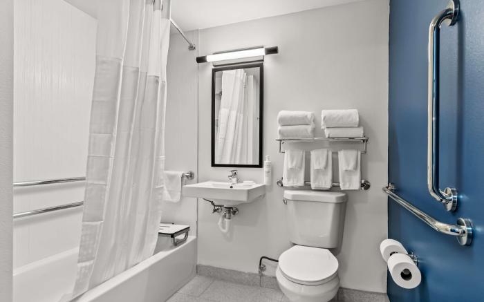 Spark by Hilton Hershey Near the Park