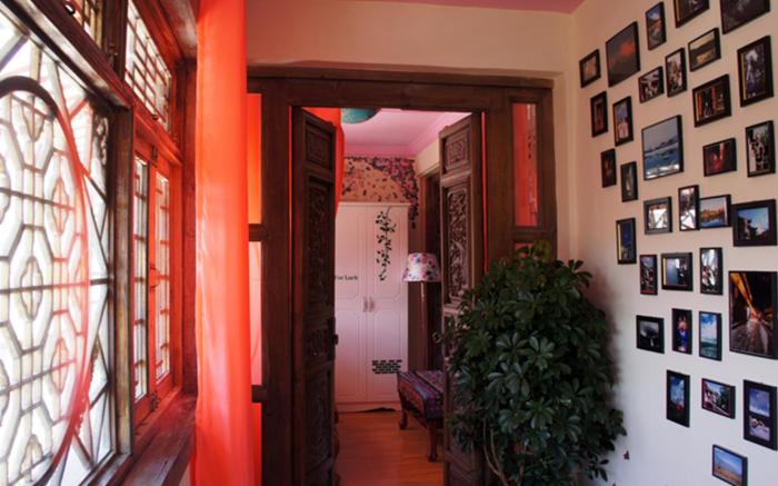 Lijiang October Inn