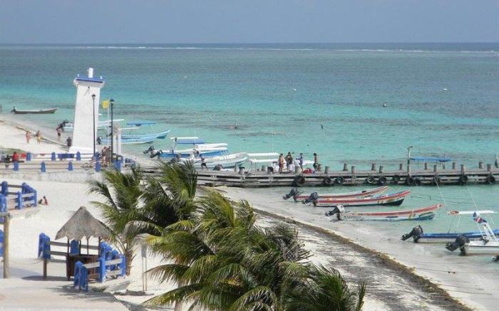 Hacienda Morelos Beachfront Hotel