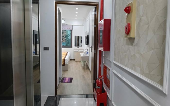 Luxury Airport Hotel