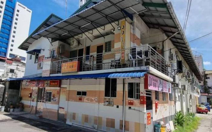 OYO 90972 Jj Homestay