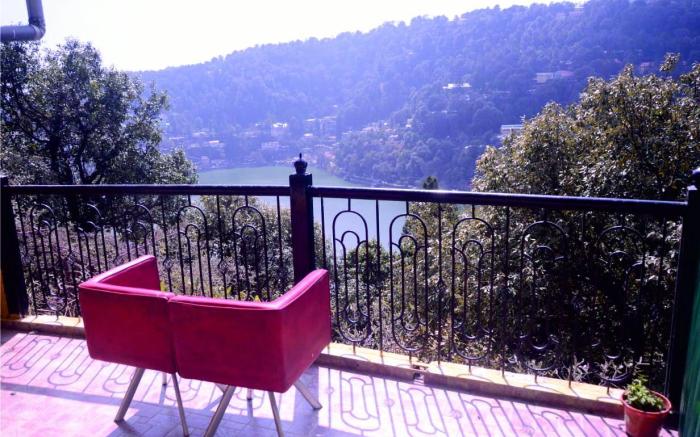 Nainital Willows - Lake View Rooms