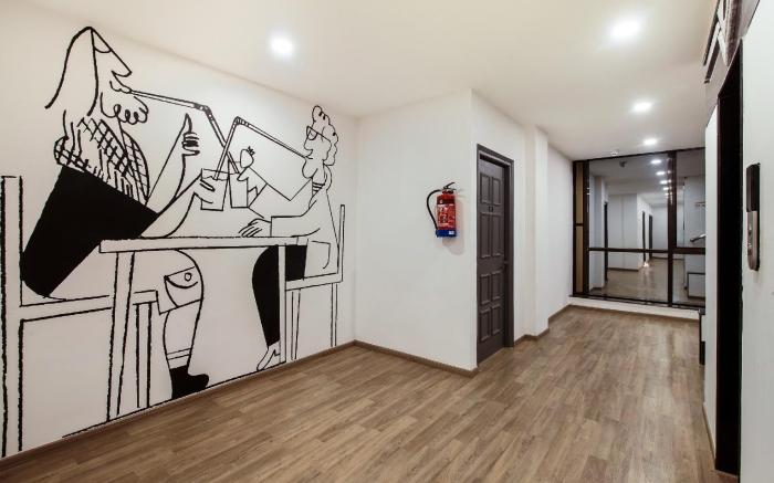Super Townhouse Patparganj Near Max Super Speciality Hospital