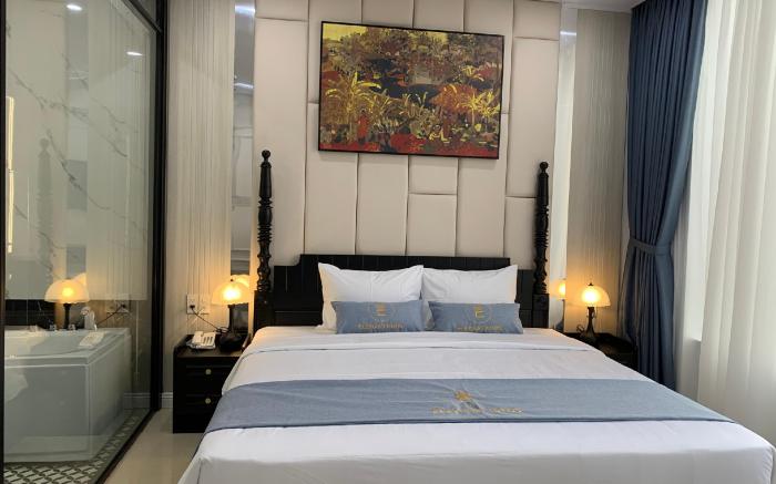Elegant Hotel