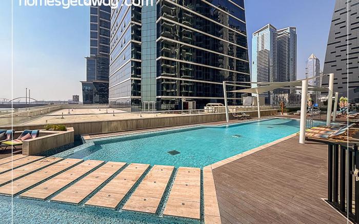 Stunning 2BR Apt High-Floor Breathtaking Views