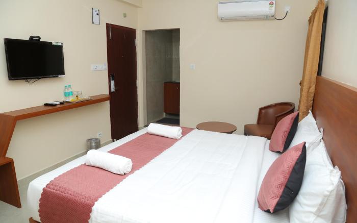 Hotel Balaji Green Park