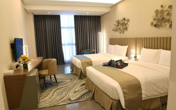 THE MARK HOTEL
