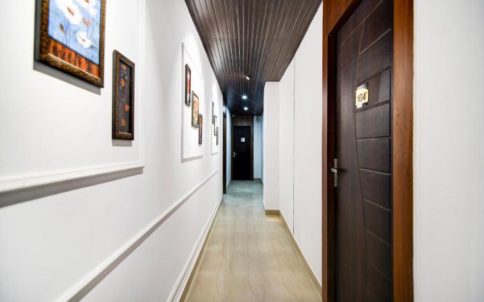 Super Collection O Chinar Park Near Airport