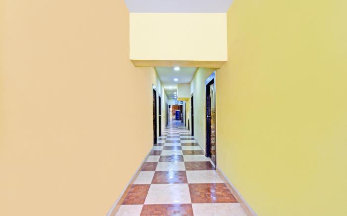 SPOT ON Hotel Kamal Delux