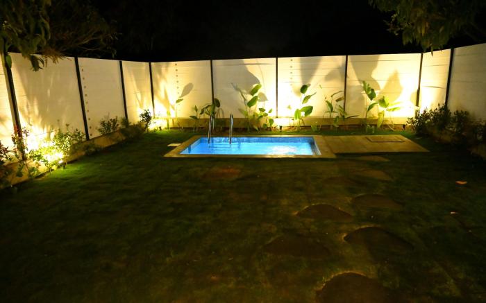Aura Farms - Private Pool Cottages