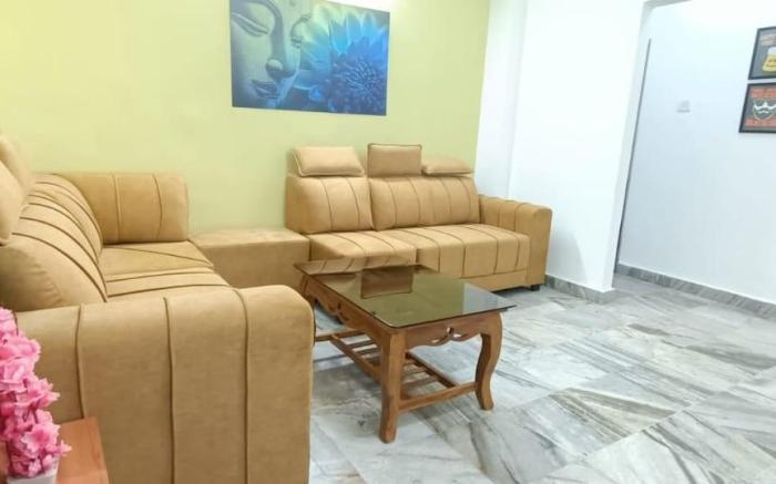 Air-conditioned 2 Bedroom Flat Nr Calangute Beach