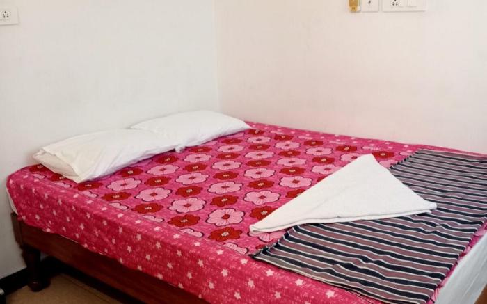 Yasin Guesthouse