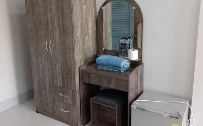 Samantha Home