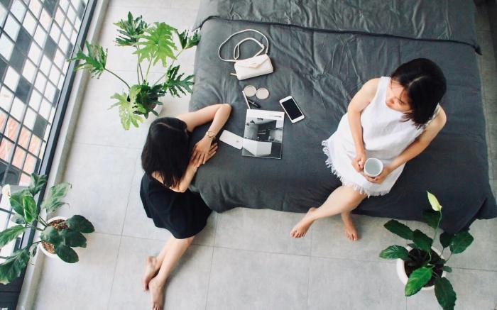 MIDMOST Boutique Hostel