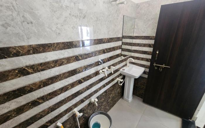 Govind Resort