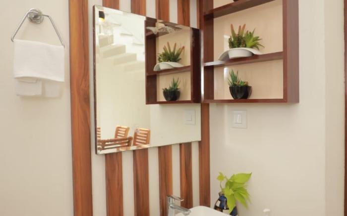 Lake N Hill Home stay