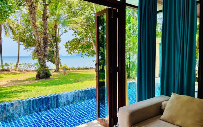 Amatapura Beach Villa 14, SHA Certified