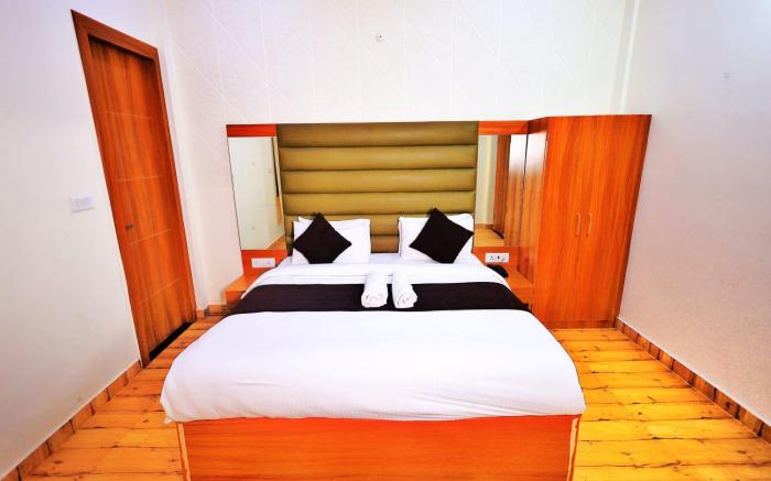 Hotel Yuvan Palace Agra Hotel
