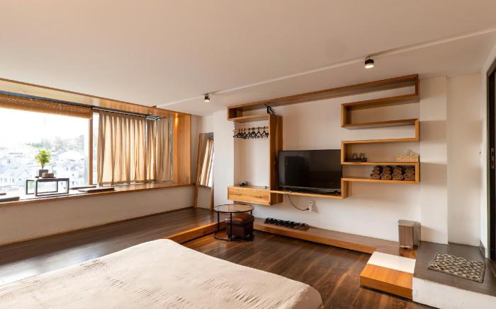 Pha Boutique House