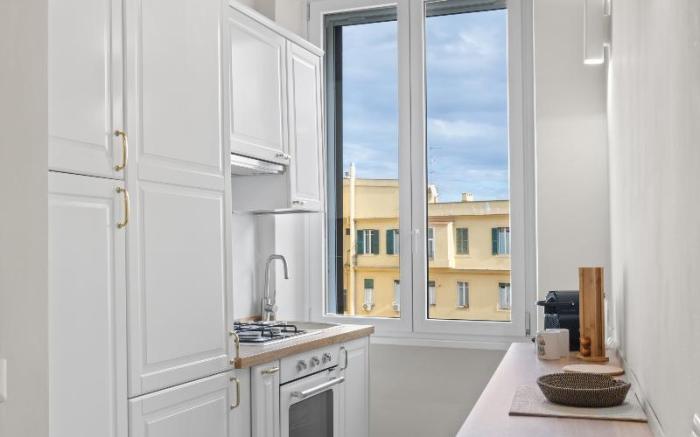 A6 - MICHELANGELO APARTMENT - VATICAN SKYLINE
