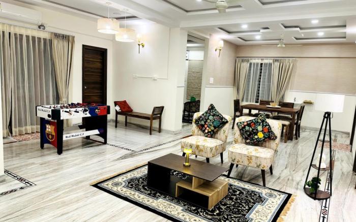 Luxurious 3BHK in Banjara Hills – Sujario Homestay