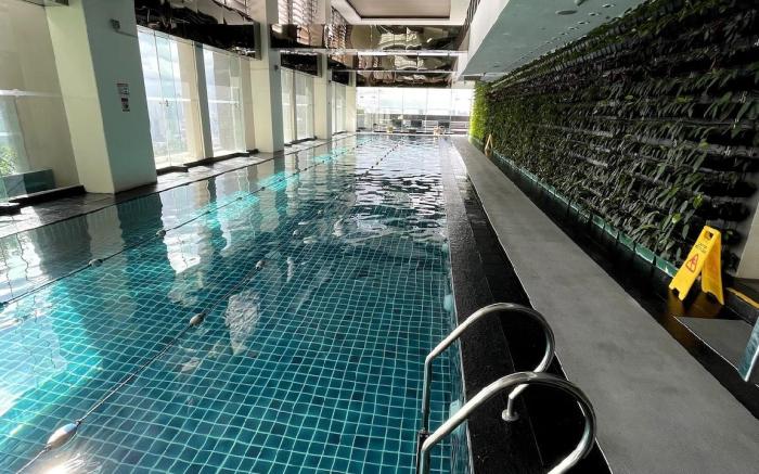 Makati/Gramercy/Romantic sunset