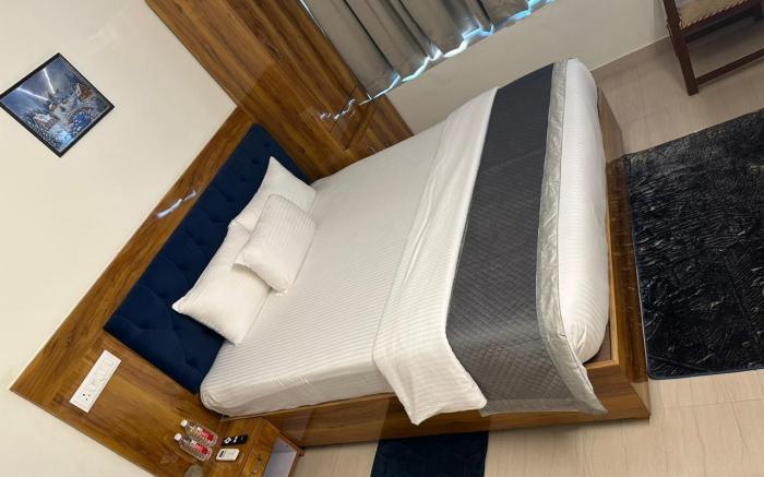HOTEL DADO`S INN