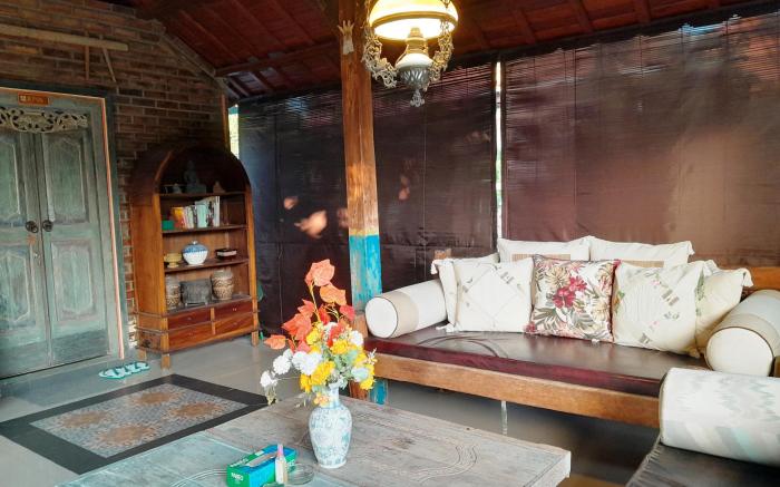 Gedong Kelating Guest House