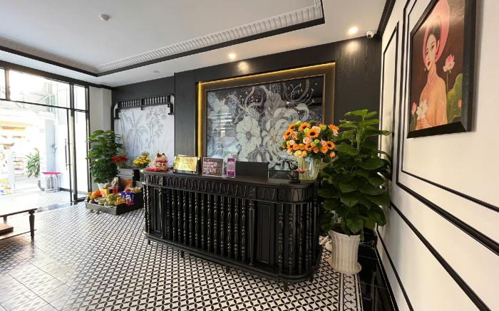New Pearl Hotel