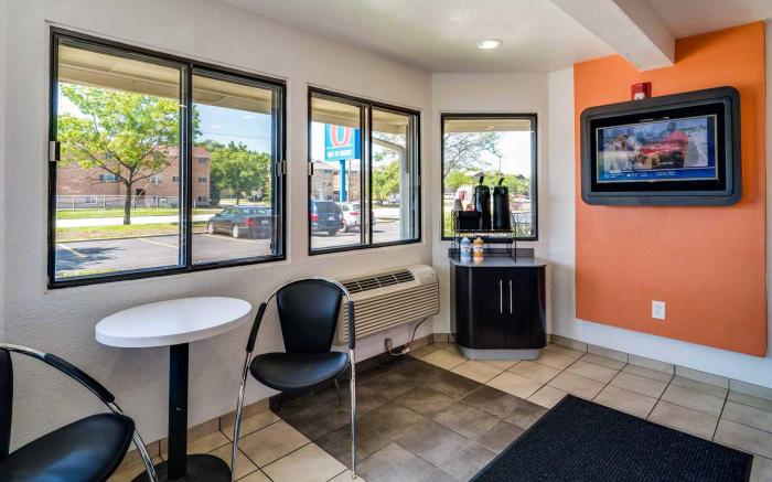 Motel 6 Schiller Park, IL - Chicago O'Hare