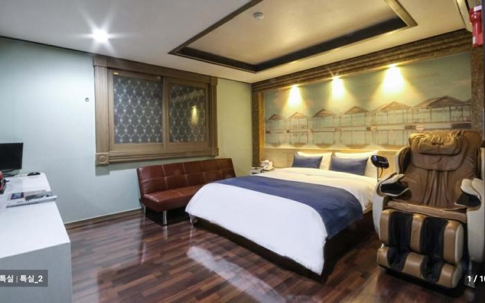 SKY Hotel
